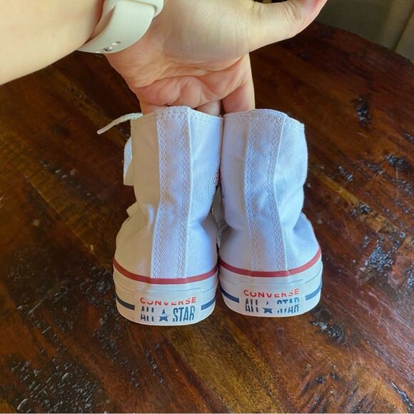 Chuck Taylor all star canvas high tops size 3.5  white sneakers shoes - Picture 4 of 7